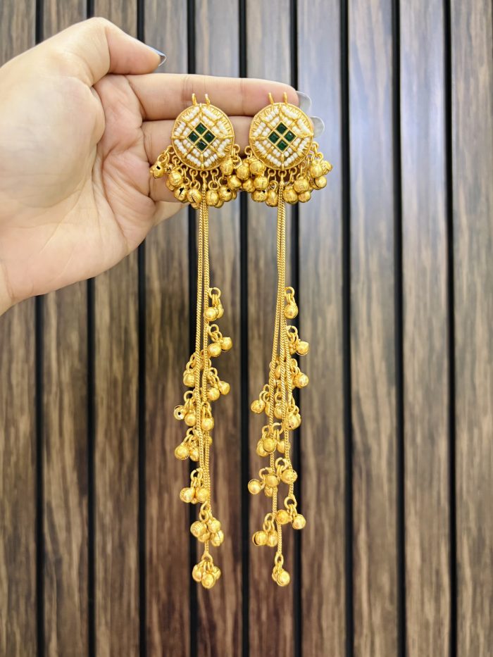 Prisha kashmiri brass earrings green - Image 1