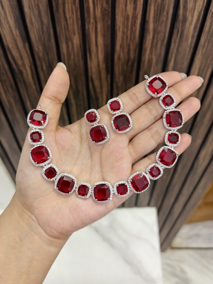 Alani ad necklace Ruby - Image 1