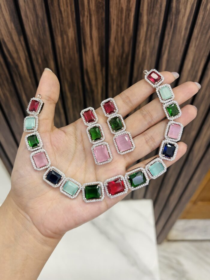 ad multi stone necklace - Image 1