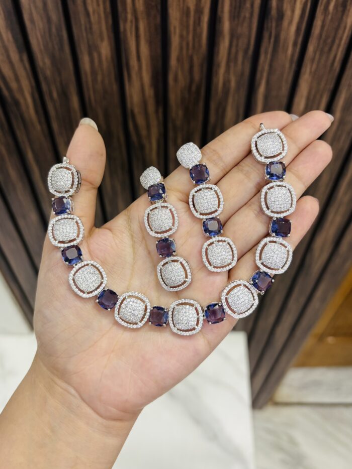 Ad purple necklace - Image 1