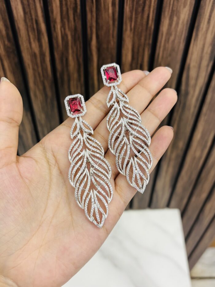 Feather Ad earringss Ruby - Image 1