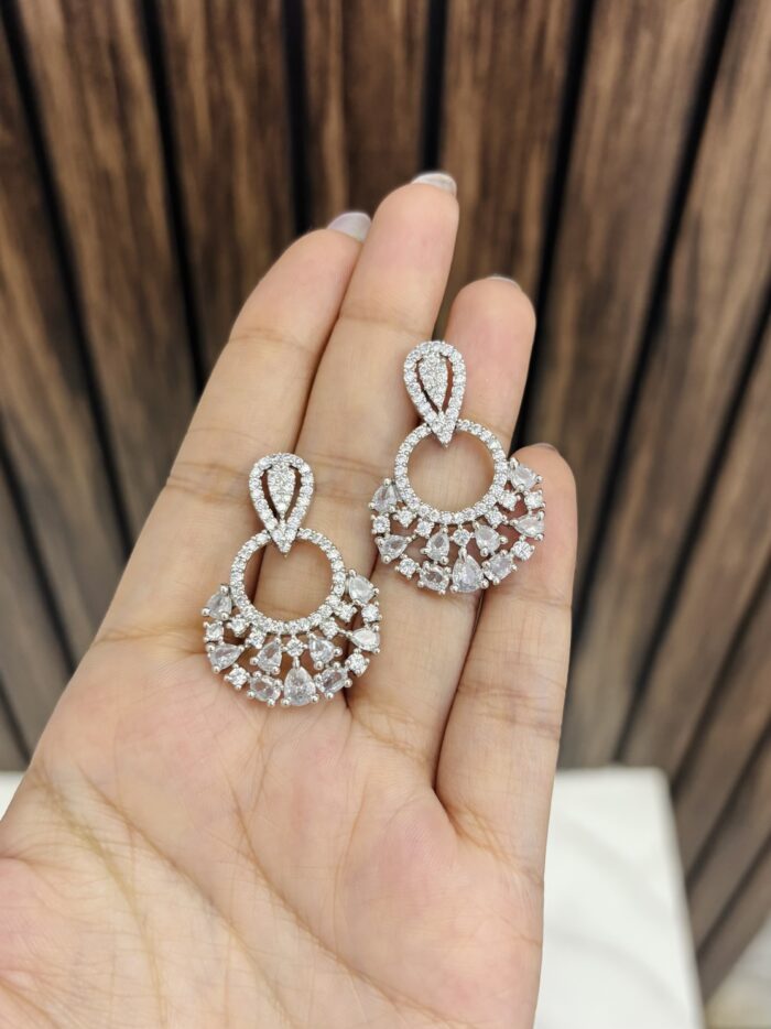 Saloni ad earrings - Image 1