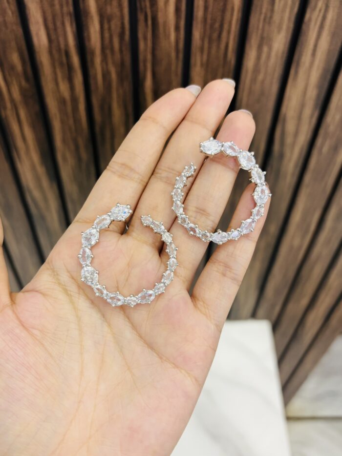 Sara ad earrings - Image 1