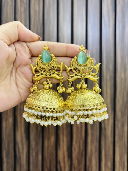 deepak earring mint