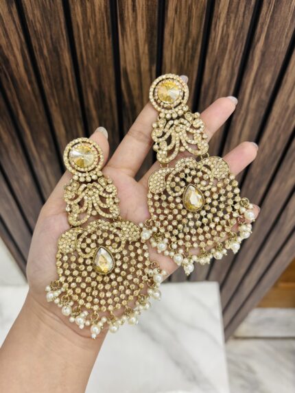 Tanshi earring