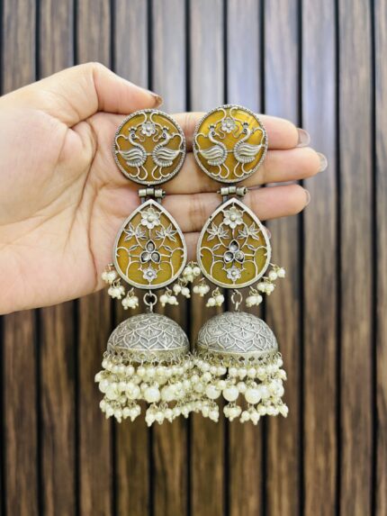 Charu earrings yellow