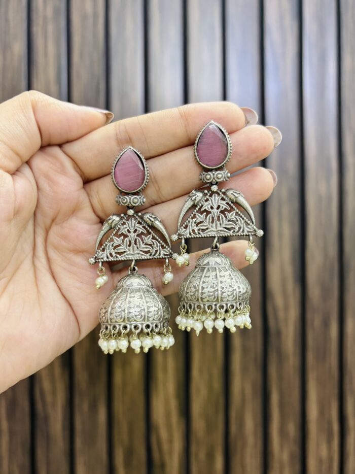 Kamla earrings pink - Image 1