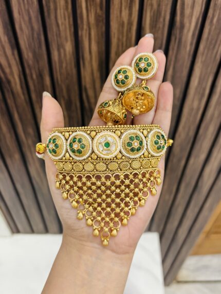 Myra gold a like necklace