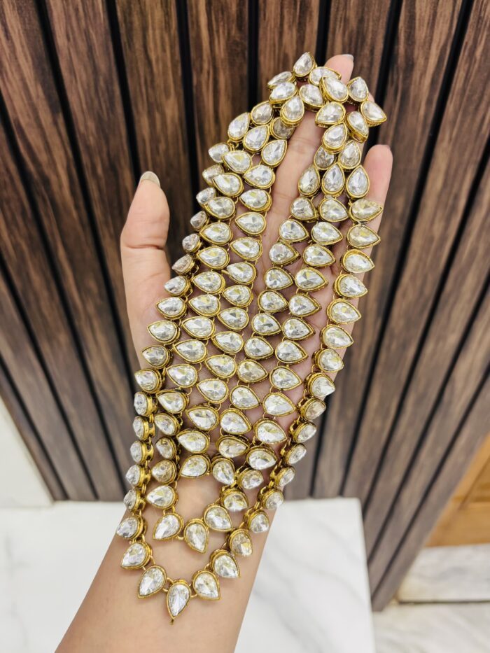 Sanvi necklace - Image 1