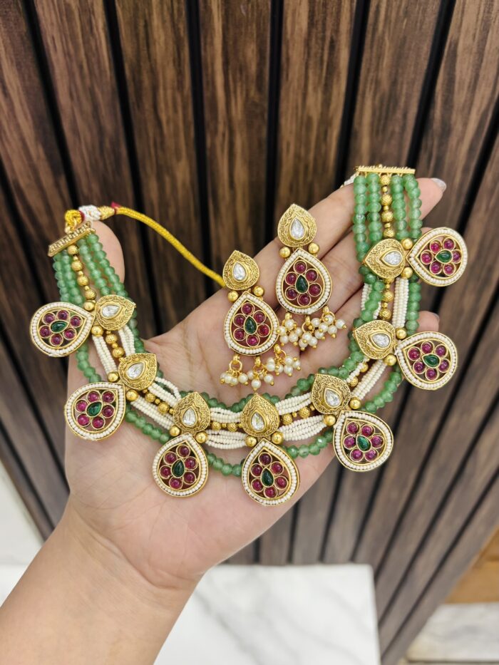 Leaf gold a like necklace multi - Image 1