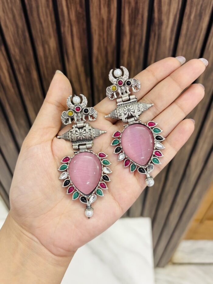 Sajani brass earrings pink - Image 1