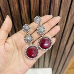 Three circle brass earrings Ruby