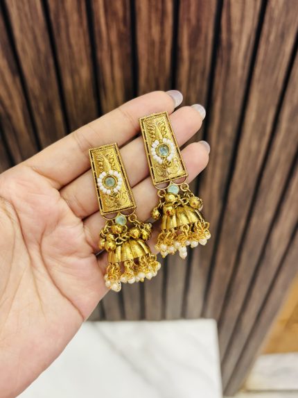 Cute golden jhumka
