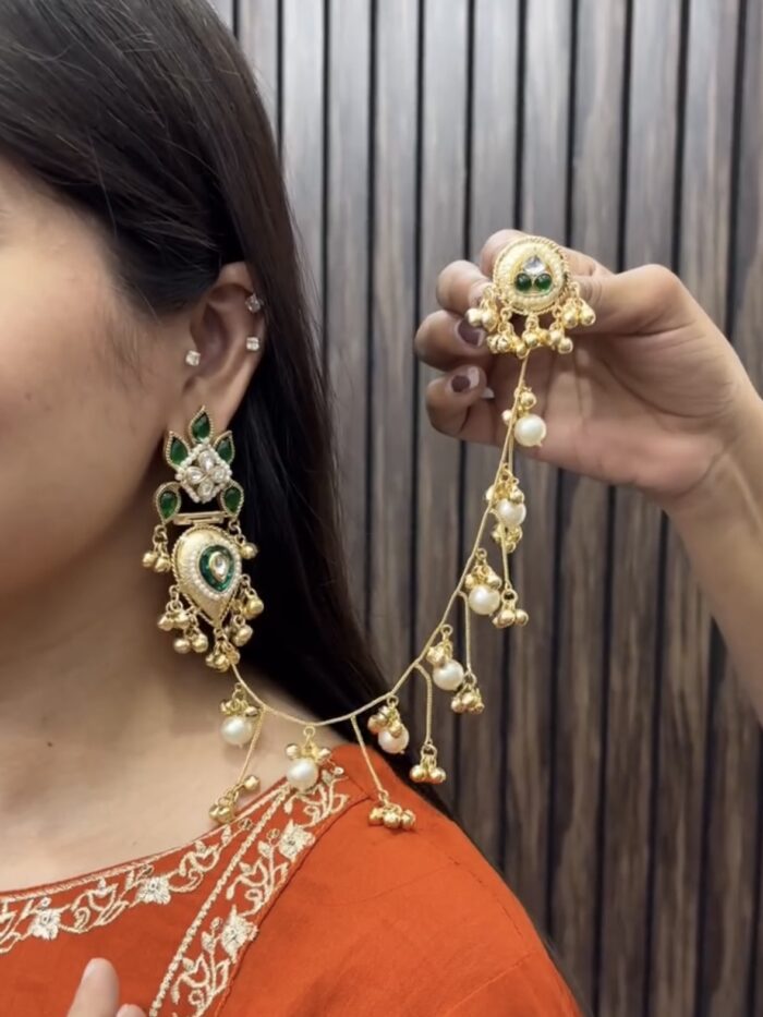 Flower brass earrings with attach chain green - Image 1