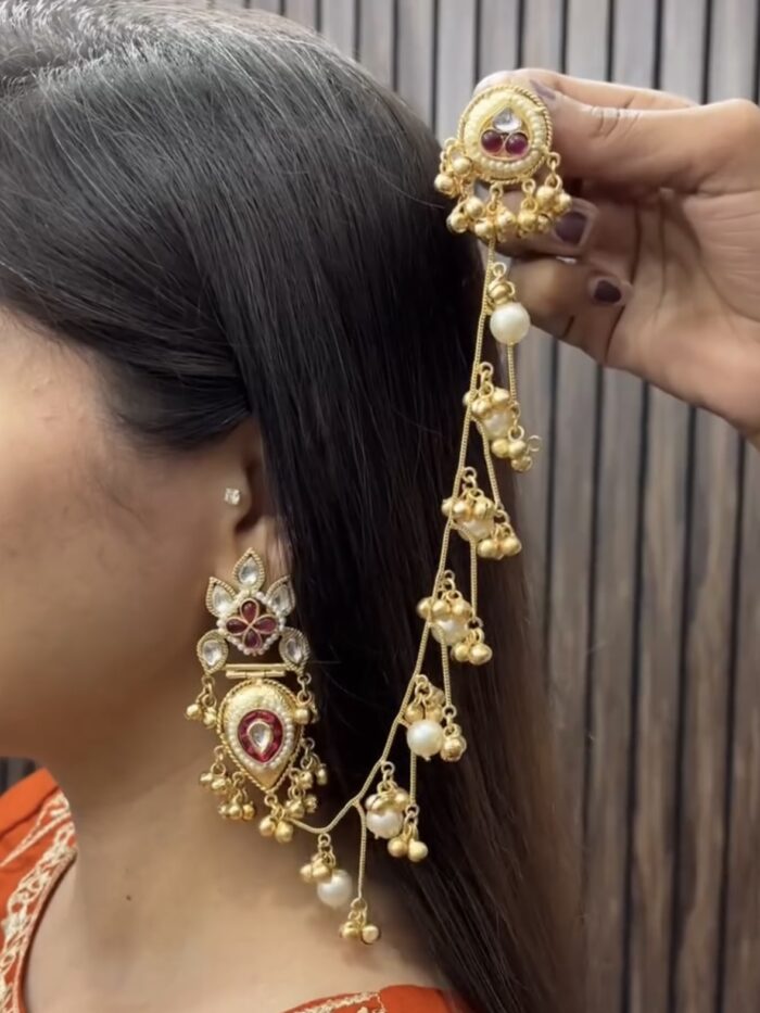 Flower brass earrings with attach chain ruby - Image 1