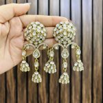 Sakshi earrings