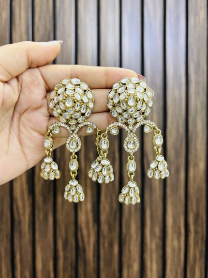 Sakshi earrings