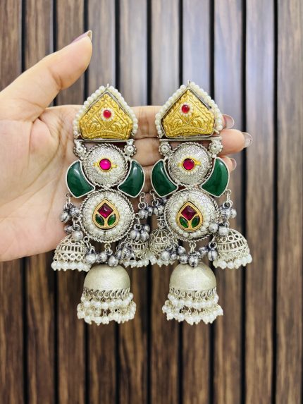 Syari brass earrings