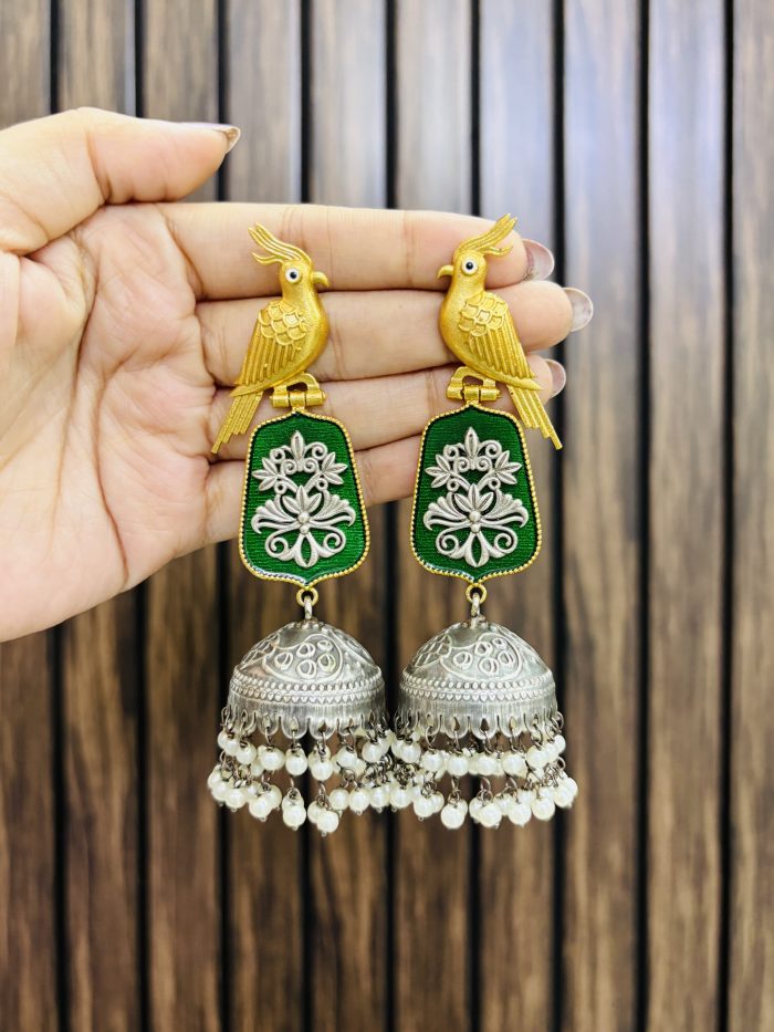 Bird brass earrings green - Image 1