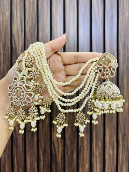 latifa jhumka white