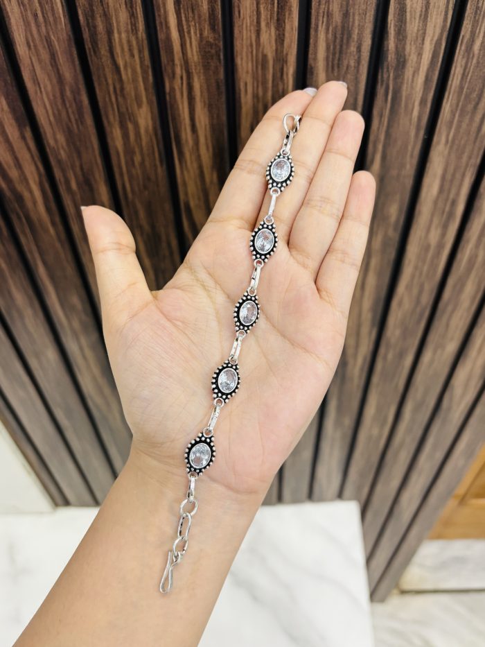 Oval stone bracelet - Image 1