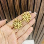 Flower earrings