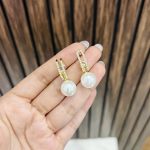 cute small pearl earrings