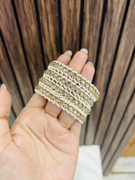 Stone bangles set of 4