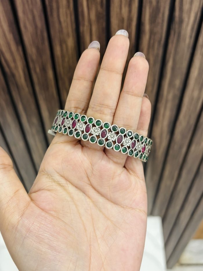 Multi bracelet quantity 1 - Image 1