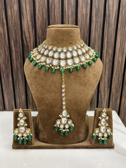 Kundan necklace green