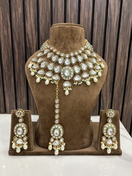 Astha kundan necklace