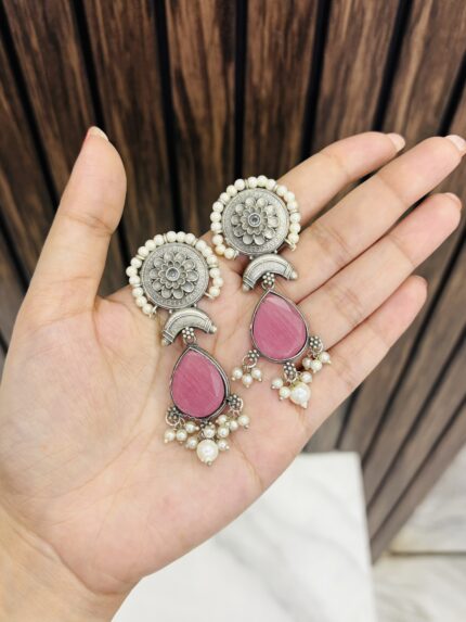 Bhavna brass earrings pink
