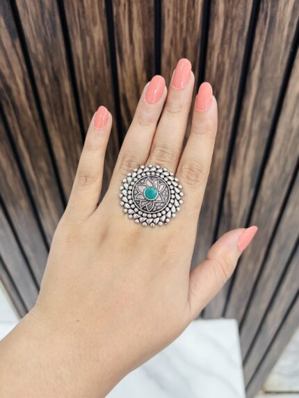 Lotus brass ring