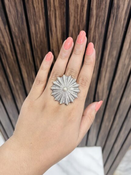 Flower brass ring