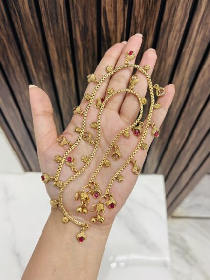 Aisha anklet pair