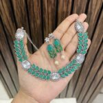 Lekha brass necklace mint