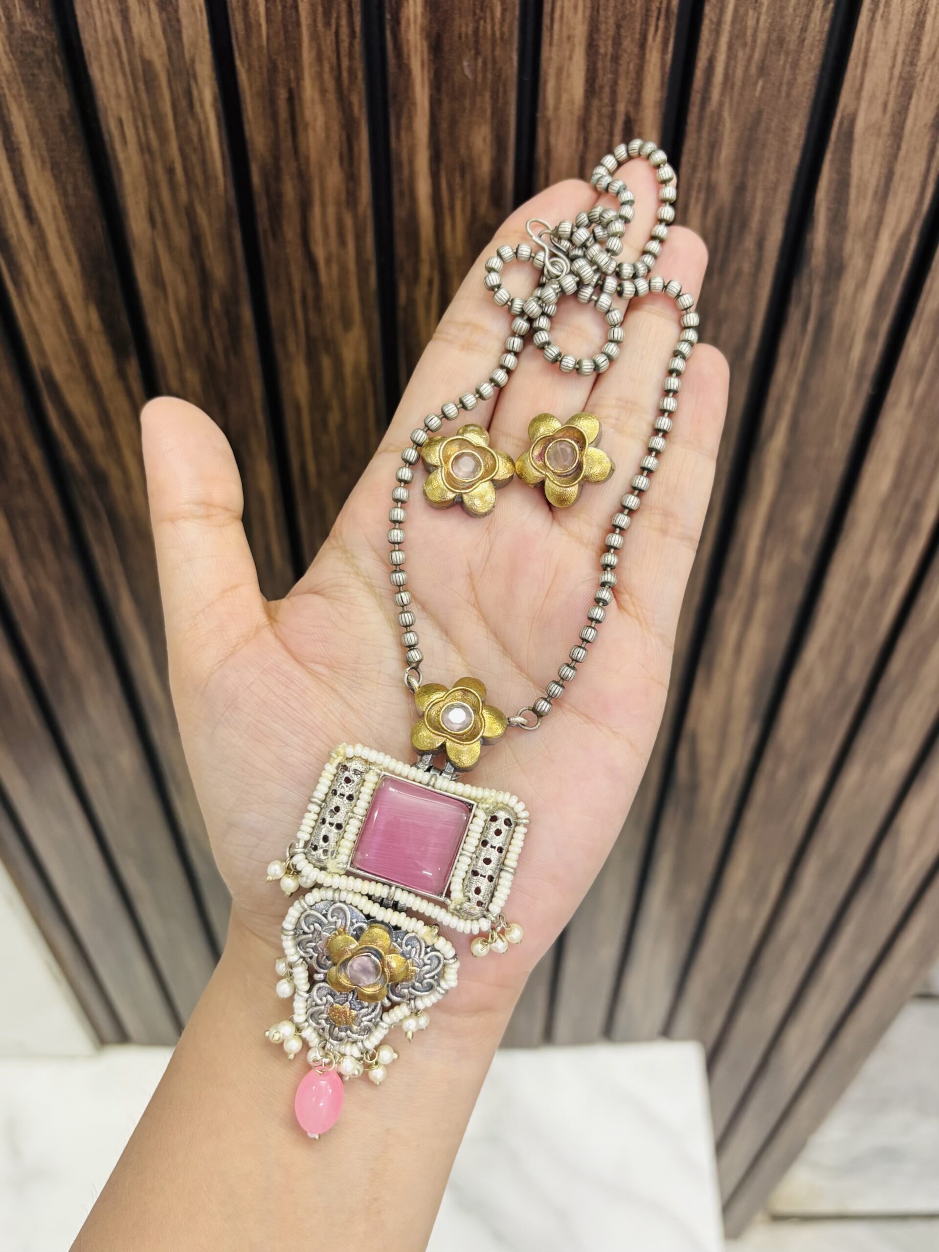 IMG_9945-compressed Amya brass necklace - Image 1