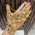 Mehar gold a like necklace with earrings green