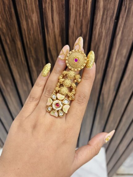 Double Golden ring size adjustable C