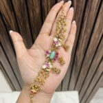 Gayatri gold a like bracelet Mint