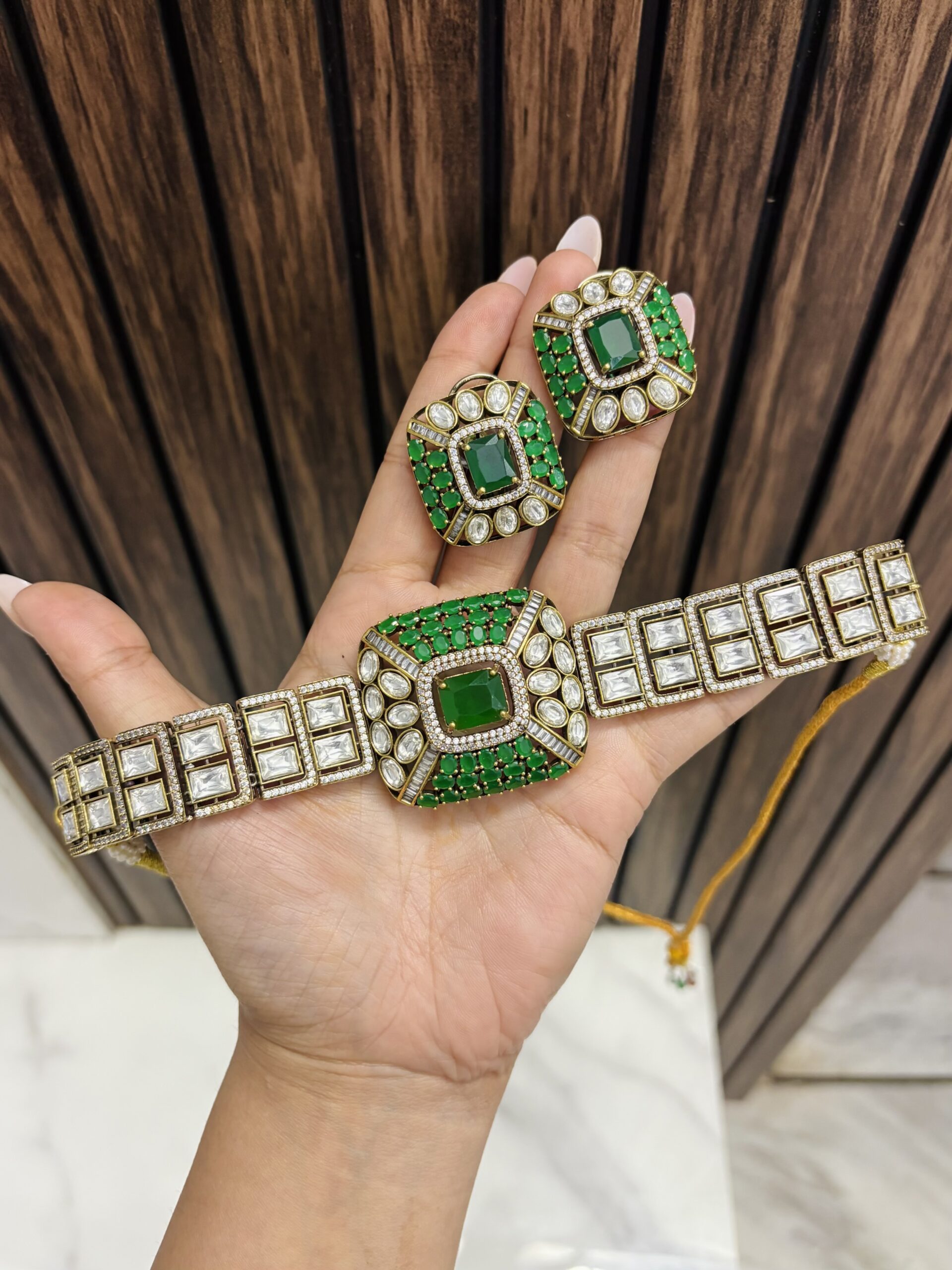 IMG_1875-compressed Premium choker green - Image 1