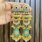 Tanvi brass earrings Mint