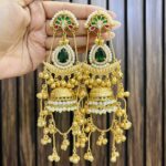 Medha brass earrings Green