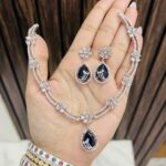 Alina ad necklace Blue