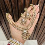 layer ad necklace golden