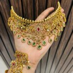 Madhubala Premium necklace