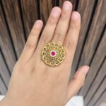 Gold a like ring 18
