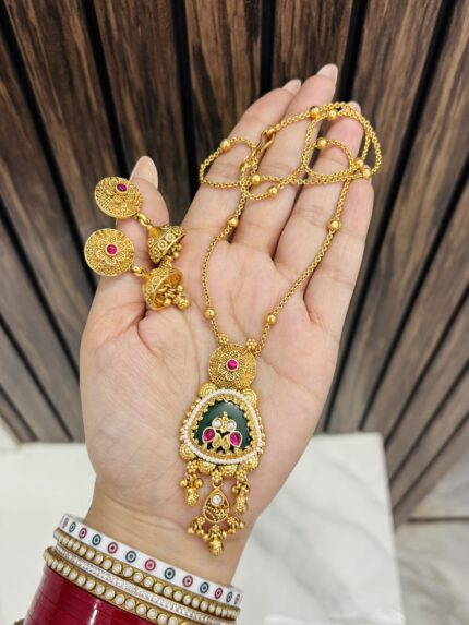 Deeksha necklace Green