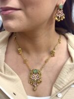 kamna necklace Mint