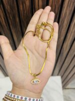 Eye tarnish necklace